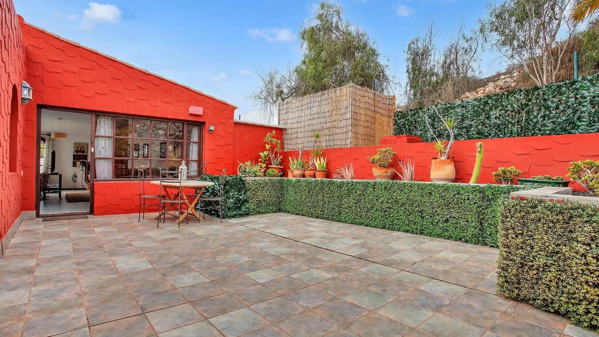 Villa With Sea View And Pool Parque Holandes